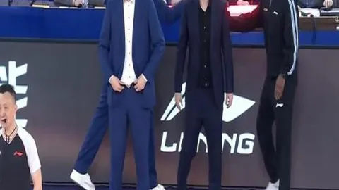 短道速滑世锦赛：盘点观赛难忘瞬间